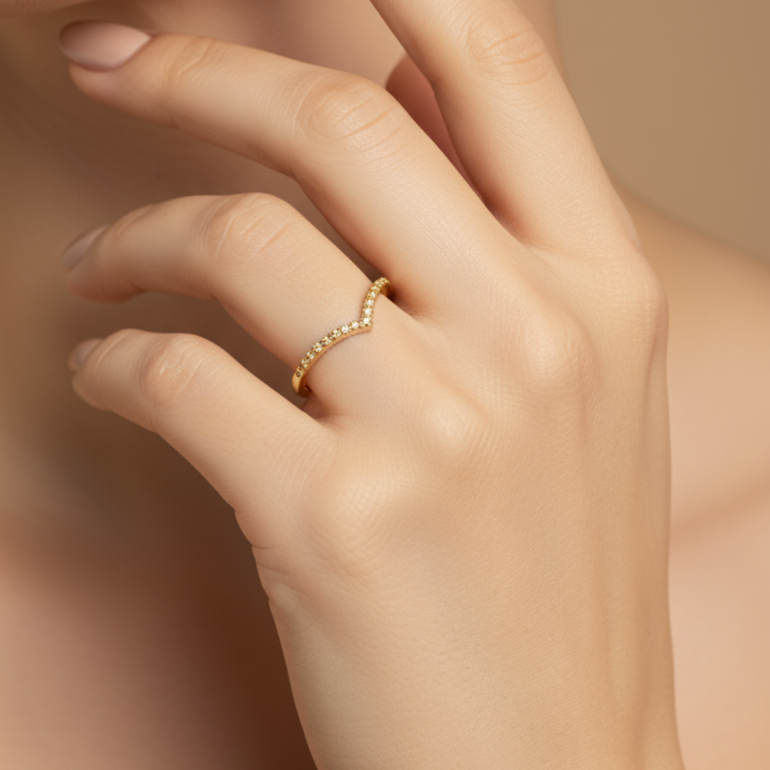 V SHAPE WHITE ZIRCON RING