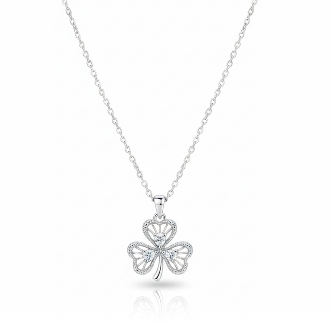 Charming Clover Zircon Diamond Necklace