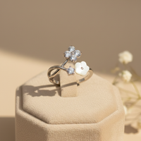 Adiss Ring