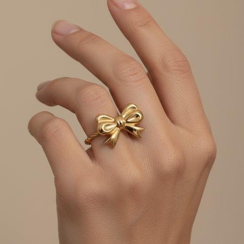 Chic Sleek Ring