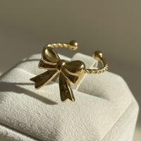 King's Throne Ring