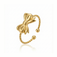 Chic Sleek Ring