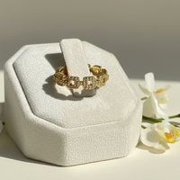 Lustre Diamond Ring